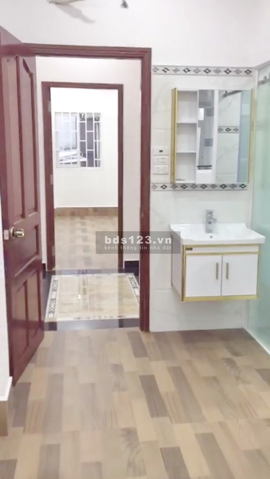 Cho thuê nhà mới 3 lầu gần mặt tiền đường Quốc Lộ 50 Phường 5 Quận 8