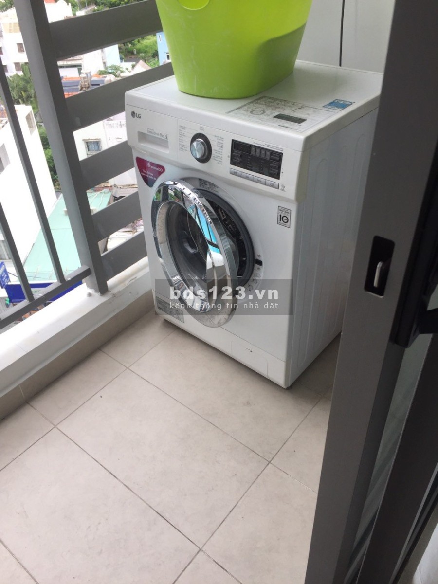 Bán căn 1PN +1 56m2 The Sun Avenue giá 3.35 có nội thất dọn vào ở ngay xem nhà Liên hệ 0907978771