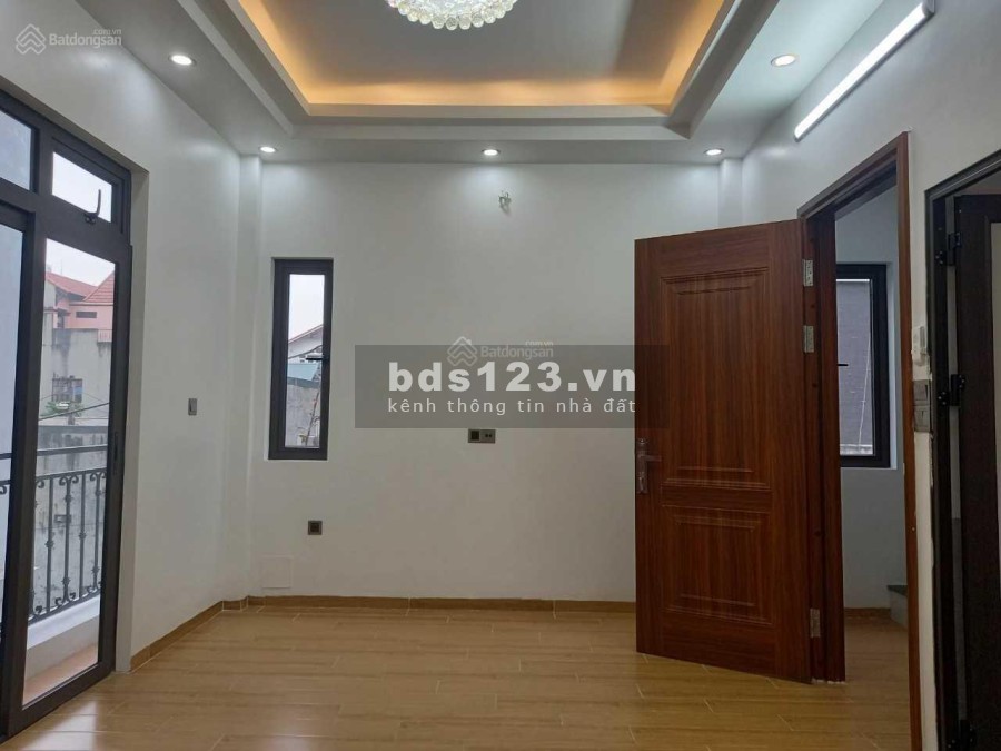 Bán nhà - Cổ Linh, diện tích sử dụng 36m2 x 05 tầng, 03 PN. Giá 3.6 tỷ khu an ninh yên tĩnh