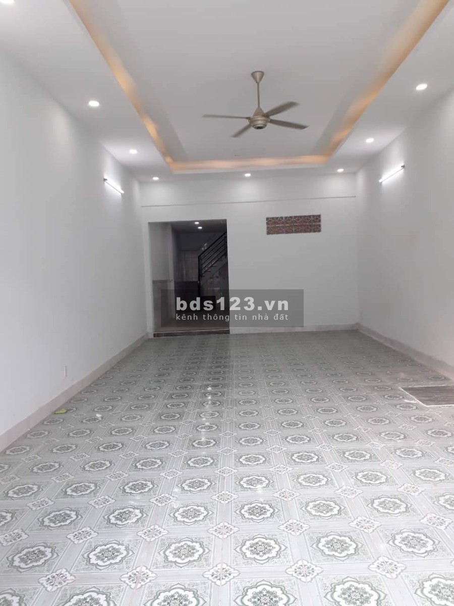 Bán nhà gần hiệp thành city, gần chợ hiệp thành hẻm ô tô vào giá bán 4.7 tỷ, pháp lý chính chủ