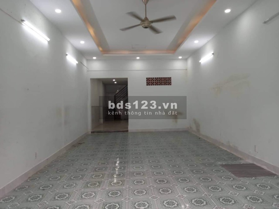 Bán nhà gần hiệp thành city, gần chợ hiệp thành hẻm ô tô vào giá bán 4.7 tỷ, pháp lý chính chủ