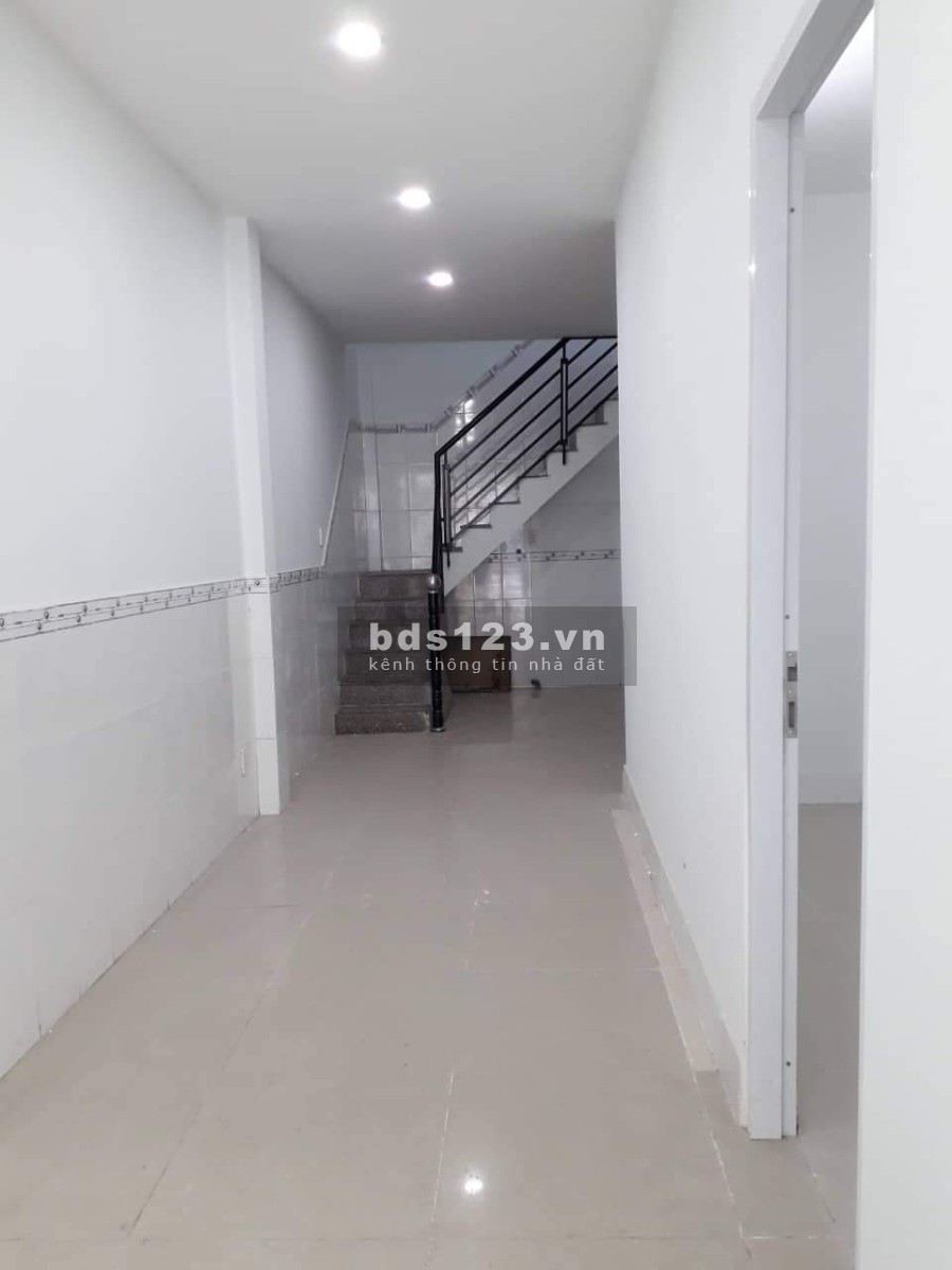 Bán nhà gần hiệp thành city, gần chợ hiệp thành hẻm ô tô vào giá bán 4.7 tỷ, pháp lý chính chủ