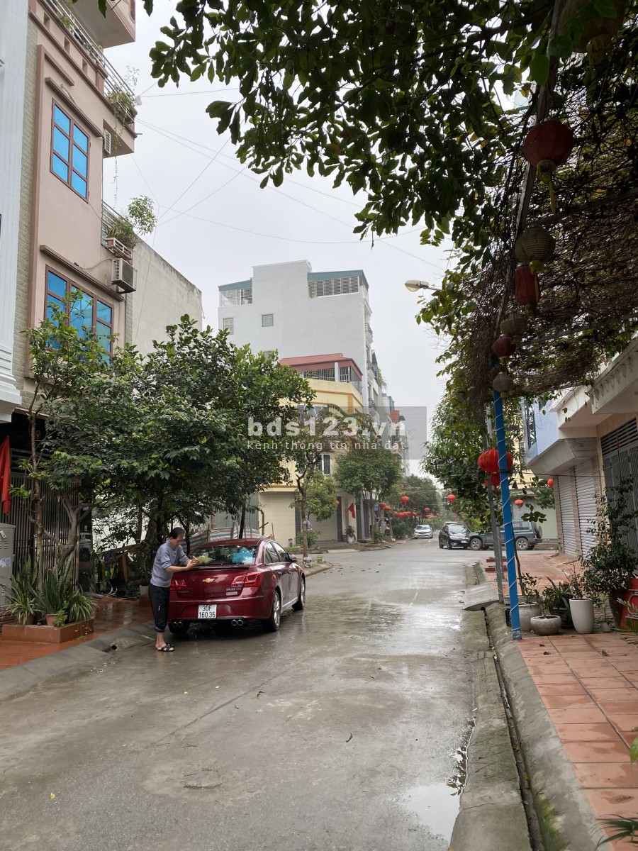 HOA HẬU KHU ĐẤT DỊCH VỤ ĐỊA LÃO-KIẾN HƯNG, 50M2 , MT =4m ,NHÀ HIẾM TRONG TẦM GIÁ.