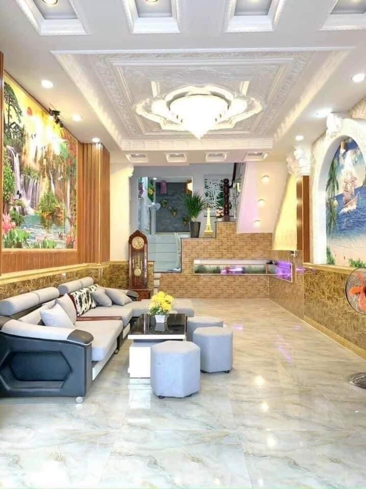 Mặt tiền Nguyễn Duy Cung, Gò Vấp, 4 tầng bê tông cốt thép, tặng nội thất xịn