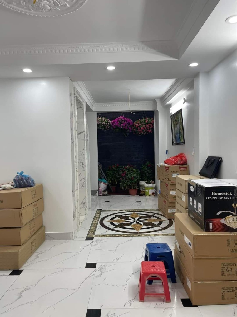 Bán nhà Kim Hoa Đống Đa, ô tô lô góc 6 tầng thang máy vù vù nhà đẹp long lanh