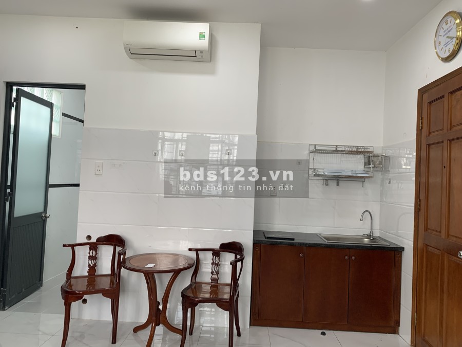 Cho thuê phòng full nội thất, ban công Quận Tân Phú liên hệ 0797447510, chủ nhà thân thiện