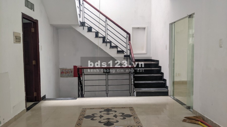 Nhà hẻm xe tải, ngay trung tâm Quận Bình Thạnh giá chỉ nhỉnh 25 tỷ thương lượng chính chủ