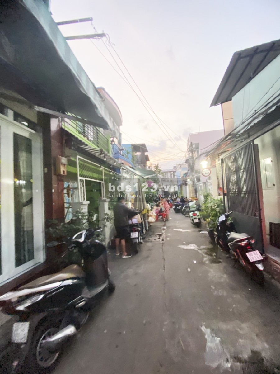 Bán nhà mặt tiền hẻm 283 đường Huỳnh Tấn Phát, phường Tân Thuận Đông, Quận 7 giá 5.15 tỷ