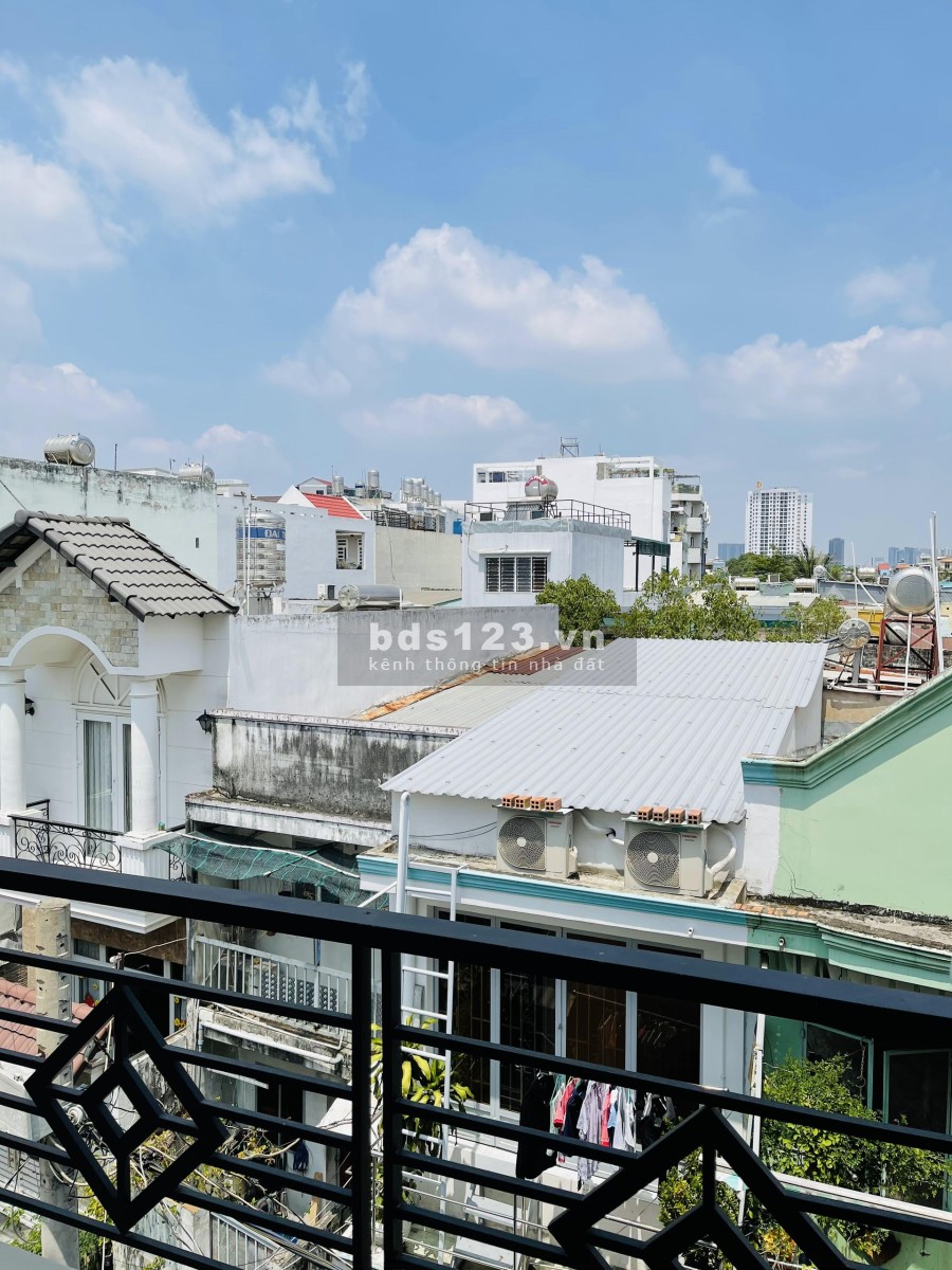 Bán nhà hẻm xe hơi Vườn Điều, p.Tân Quy, Quận 7 liên hệ xem nhà 0901787319