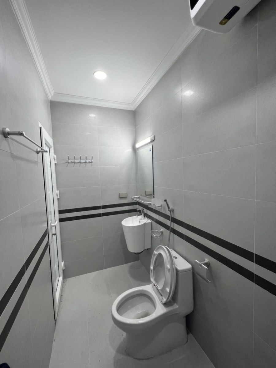 Cổ Nhuế - Trần Cung diện tích sử dụng 85m2 giá bán 9.8 tỷ Căn Hộ Cao Cấp 13 Phòng VIP