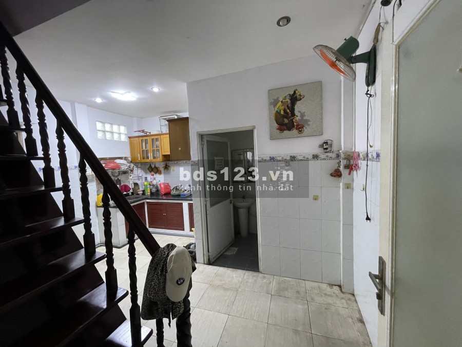 Cho thuê nhà nguyên căn(4.5x14m) Trần Quốc Tuấn, hẻm xe tải, cách Phạm Văn Đồng 15m, 20tr/tháng TL