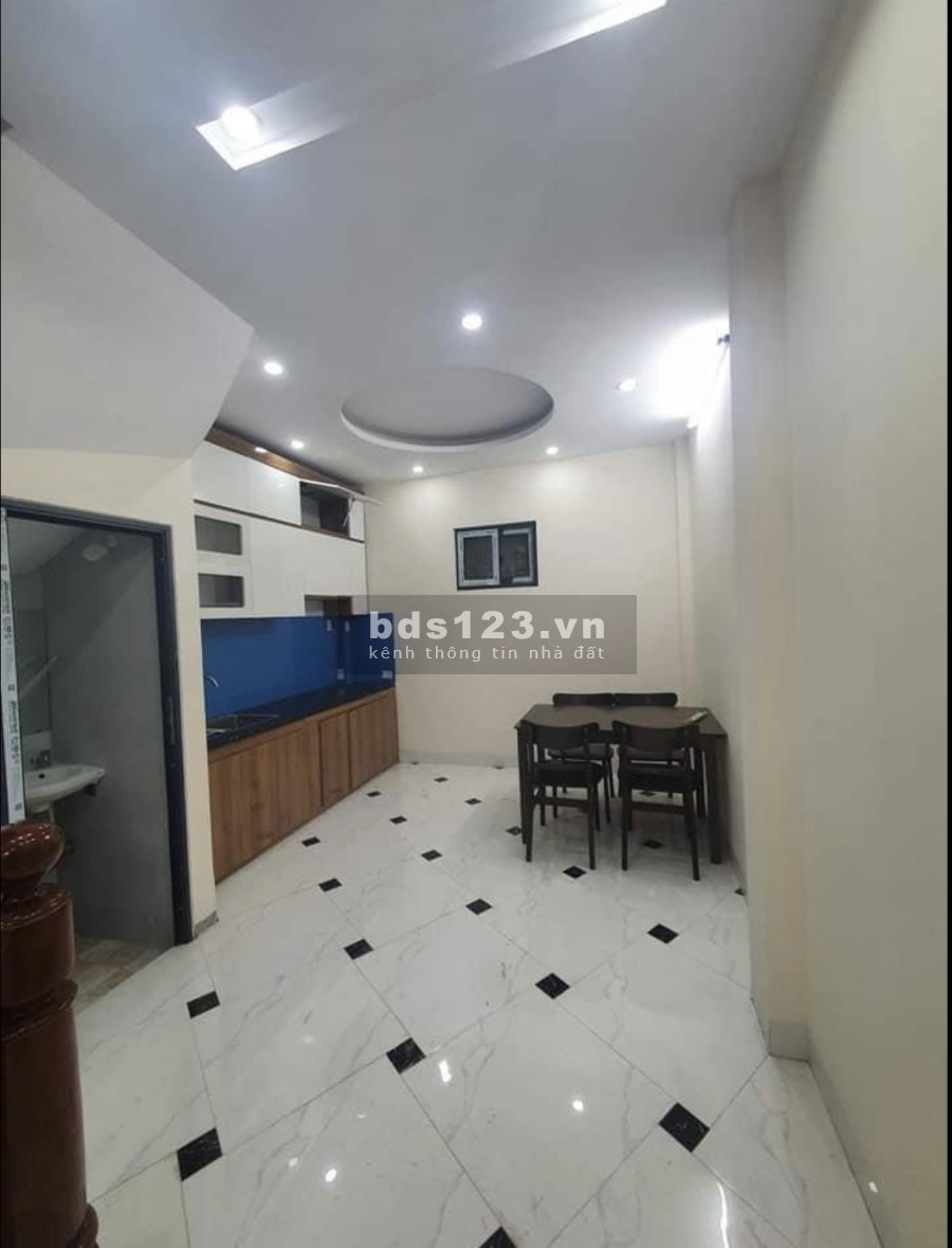 Bán nhà Ỷ La Dương Nội Hà Đông giá bán 2.699 tỷ, sổ đỏ chính chủ, đúc kiên cố 4 tầng