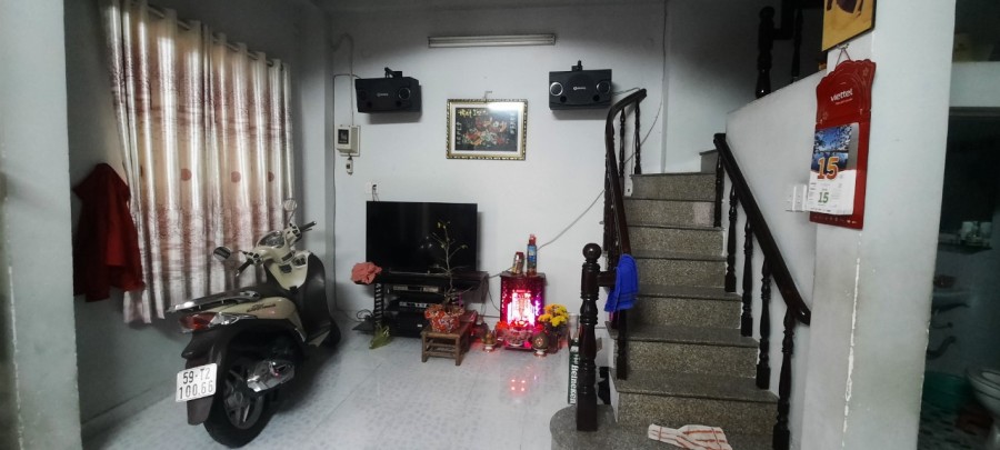 Em cần bán gấp nhà chính chủ, Âu Dương Lân, phường 3, Quận 8, giá bán 3.6 tỷ, lhcc