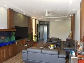Cực hiếm 5 tầng thang máy vỉa hè kinh doanh mặt phố Nguyễn Văn Cừ Long Biên
