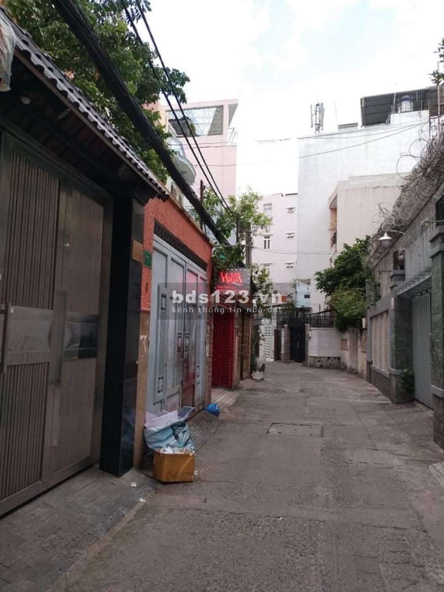 Nhà bán hxh cmt8 phường 15 quận 10 dt 28m2 4 tầng giá 5.3 tỷ tl.