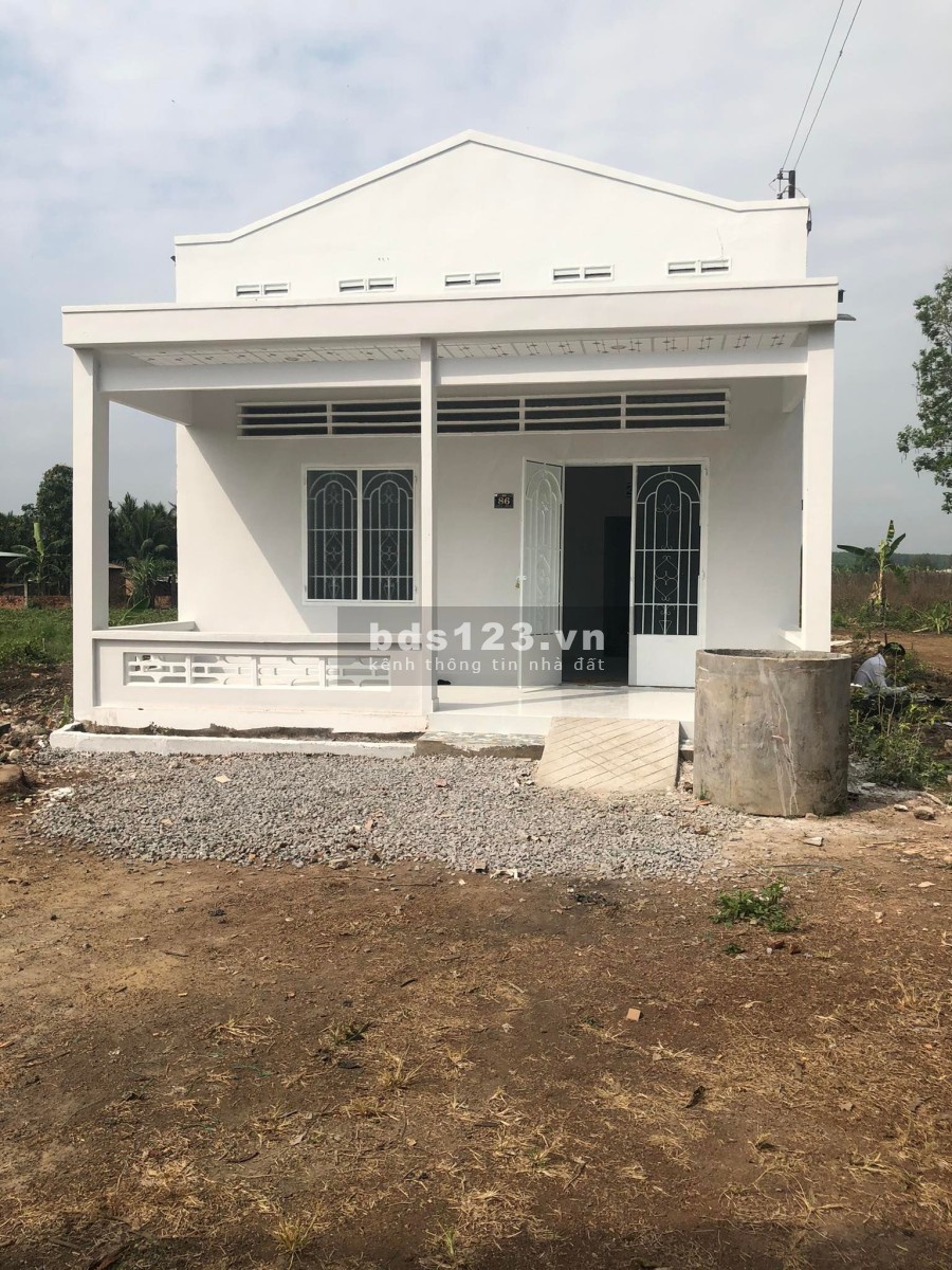 Đất xào mặt tiền đường bê tông ấp 5 ngã tư Vĩnh Tân Vĩnh Cửu khu an ninh cực tốt