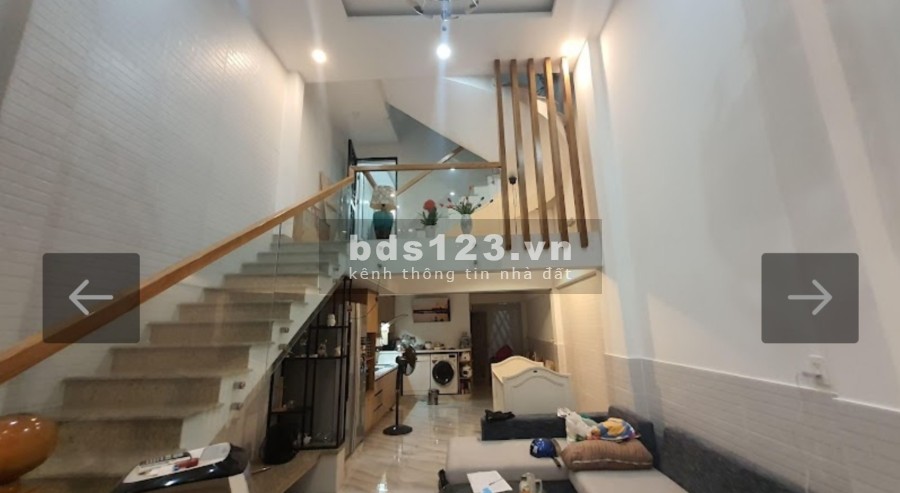 Bán nhà Thoại Ngọc Hầu, Quận Tân Phú diện tích 61M2 (4.05x14.05), 3 Tầng giá chỉ 4 tỷ 9
