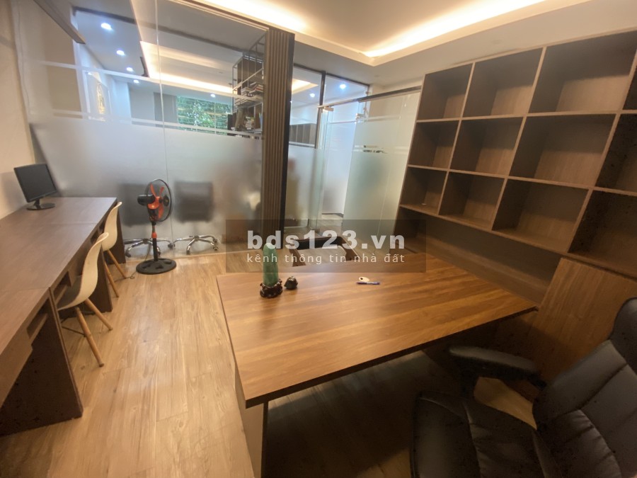 Cho thuê sàn văn phòng trống tầng 2, Số 24 Trần Kim Xuyến, Yên Hòa, Cầu Giấy, Hà Nội