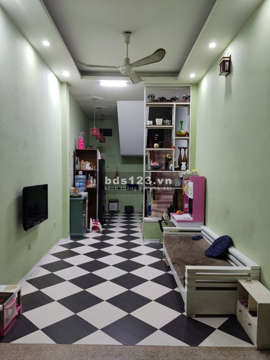 Nhà riêng chính chủ Lê Trọng Tấn, Thanh Xuân vị trí đắc địa, khu dân cư đông đúc, giá tốt