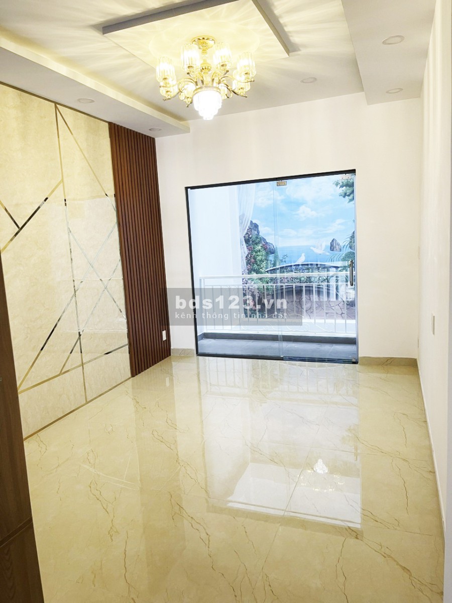 Cho thuê nhà nguyên căn vị trí đẹp, mặt tiền đường số 1, Phường Tân Kiểng, Quận 7.