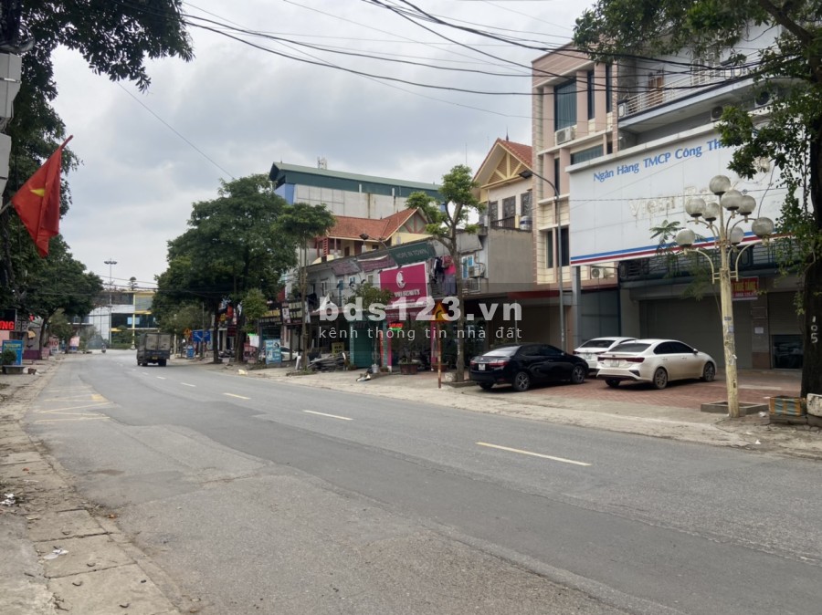 Chính chủ cho thuê mặt bằng kinh doanh, showroom, văn phòng đại…
