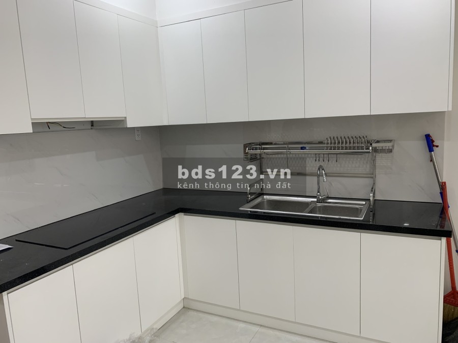 Cho thuê chung cư giá rẻ giáp Quận 8, xem nhà trực tiếp 24h, giá 4.5 triệu/tháng