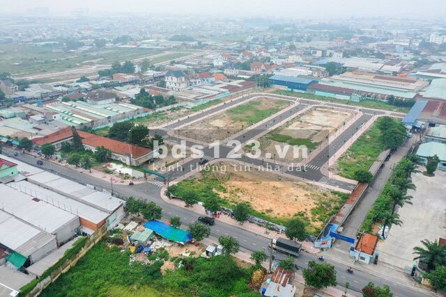 Bán lô đất mặt tiền đường Thuận An Hòa, Thuận An, Bình Dương liên hệ 0776281628