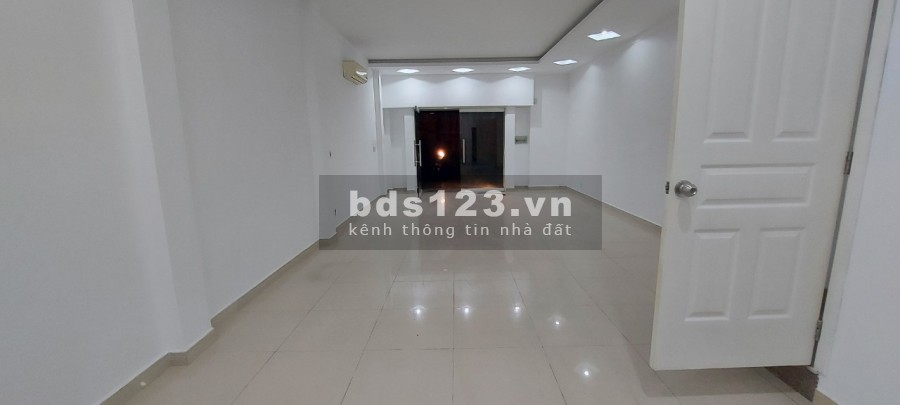 Chính chủ cho thuê nhanh nhà phố nguyên căn đẹp, vừa ở vừa kinh doanh Tại Vsip 1, Bình Dương