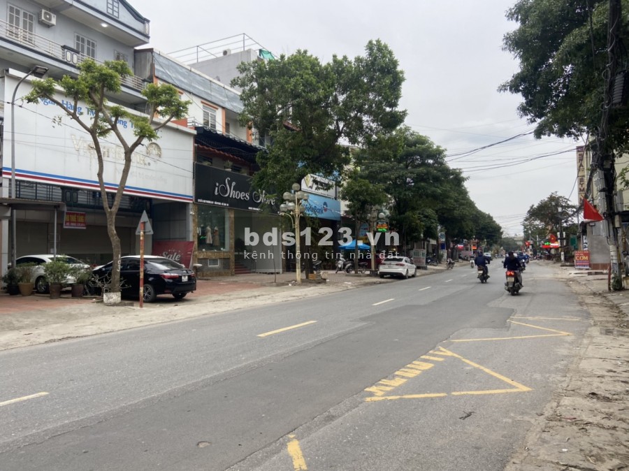Chính chủ cho thuê mặt bằng kinh doanh, showroom, văn phòng đại…