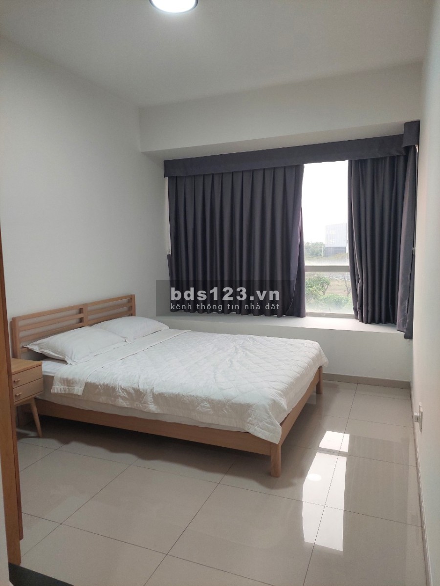 Cho thuê căn hộ 2pn Canary Heights ngay Aeon Mall Vsip1 giá rẻ LH 0967.253.158