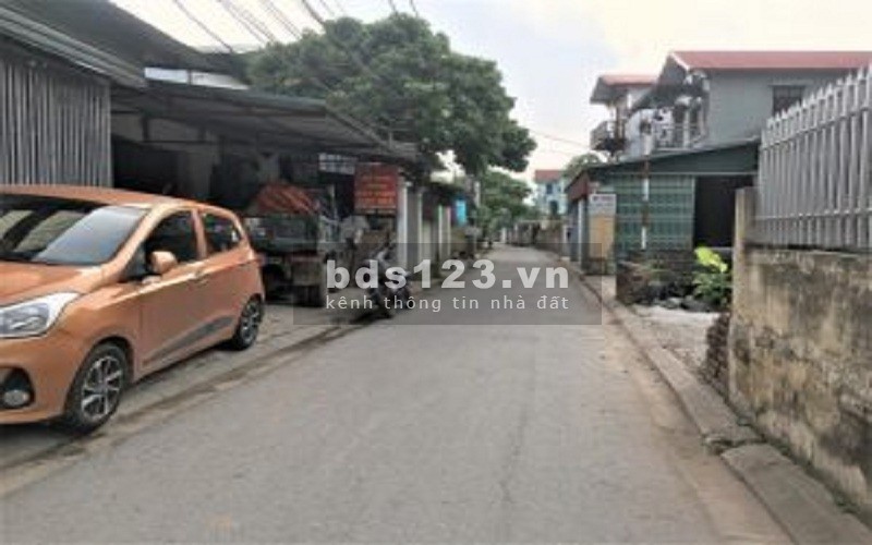 Cần bán nhà mặt phố Hoàng Mai giá bán 4.2 tỷ thương lượng với khách thiện chí, vị trí đẹp