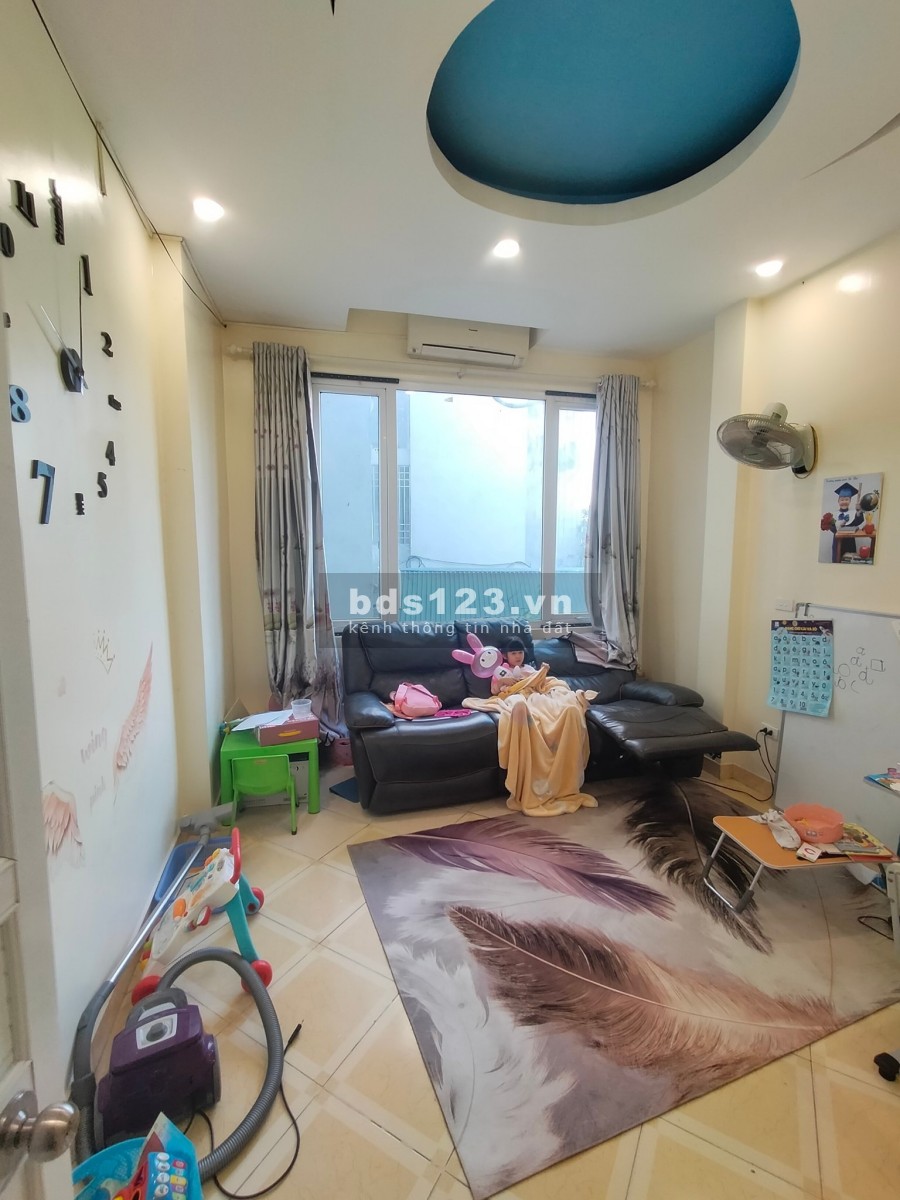 Bán nhà Đống Đa, ngõ nong thông Khương thượng, vào ở ngay, giá bán 3.9 tỷ sổ chính chủ