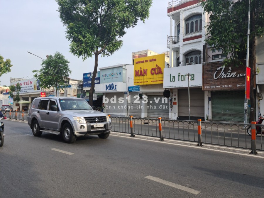 Cho thuê Quang Trung, Quận Gò Vấp, diện tích sử dụng 104m2, giá 100 triệu/tháng