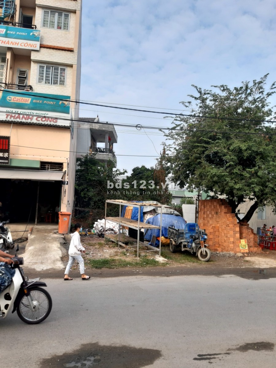 Bán đất mặt Tiền Quốc Lộ 13 diện tích sử dụng 6 x 20 Hiệp Bình Phước Thủ Đức giá 11 tỷ