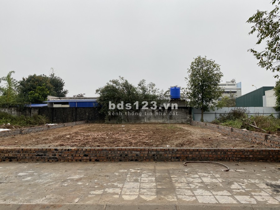 Biệt Thự 260m hướng Nam Khu đô thị Nguyên Khê liên hệ xem nhà 0989589339
