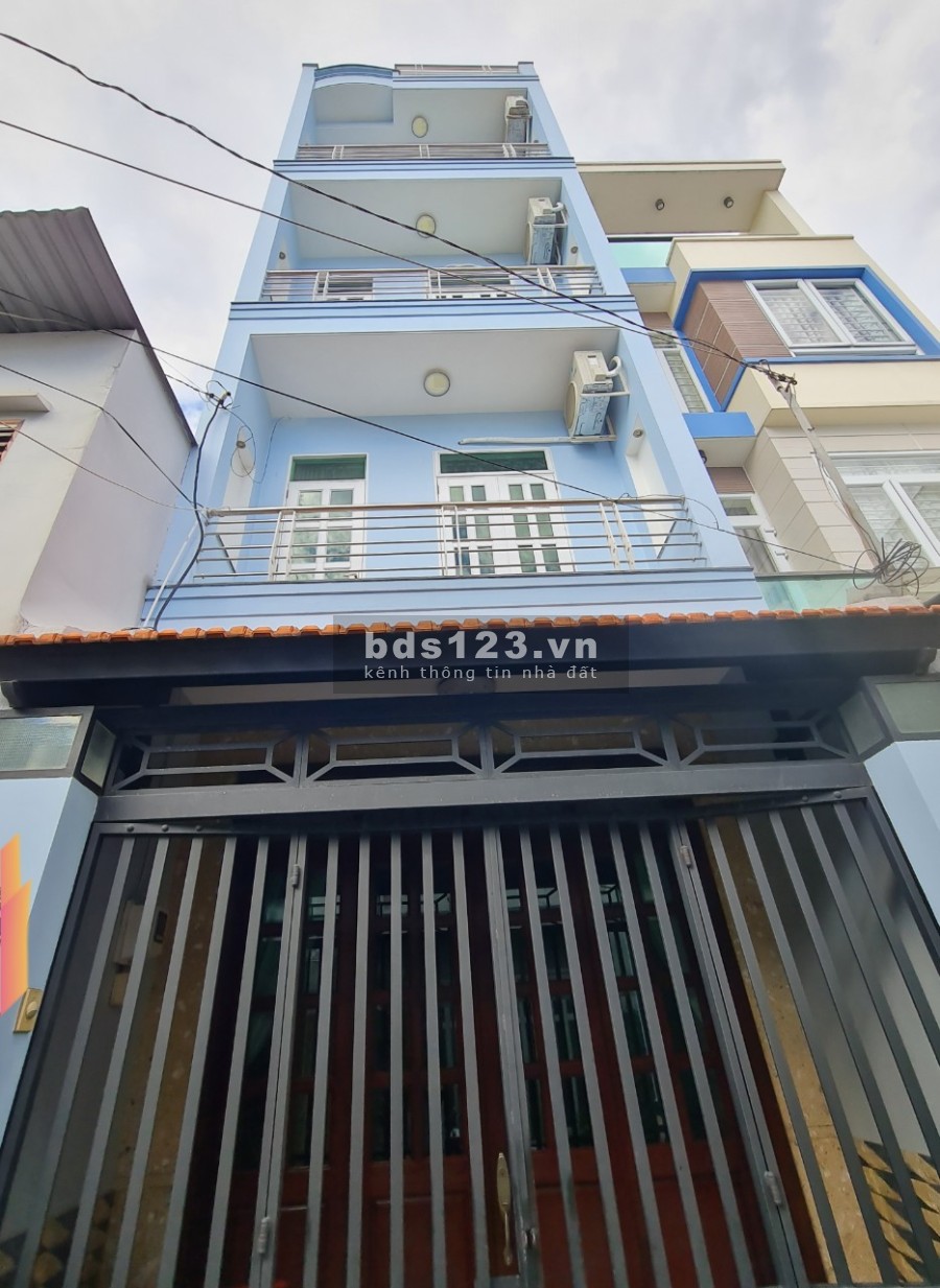 Bán nhà nguyên căn hẻm xe hơi Lạc Long Quân, Tân Bình diện tích 52m2 giá bán chỉ 6,4 tỷ