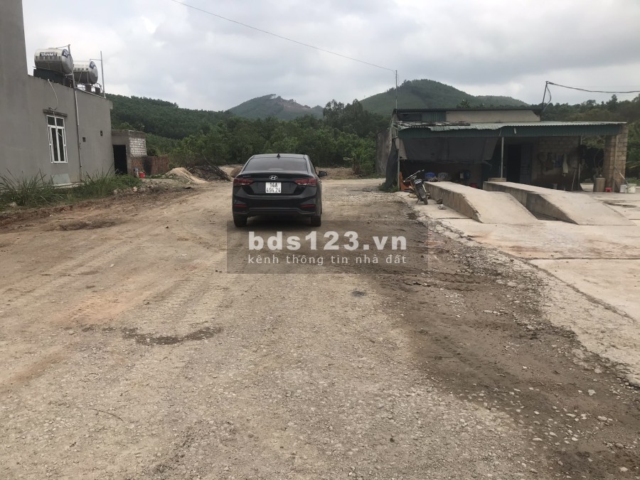 Chính chủ nhờ bán miếng đất Hoành Bồ giá rẻ 2.75 tỷ, pháp lý bàn giao đầy đủ, giá tốt