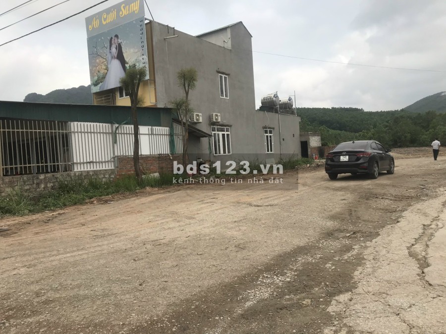 Chính chủ nhờ bán miếng đất Hoành Bồ giá rẻ 2.75 tỷ, pháp lý bàn giao đầy đủ, giá tốt