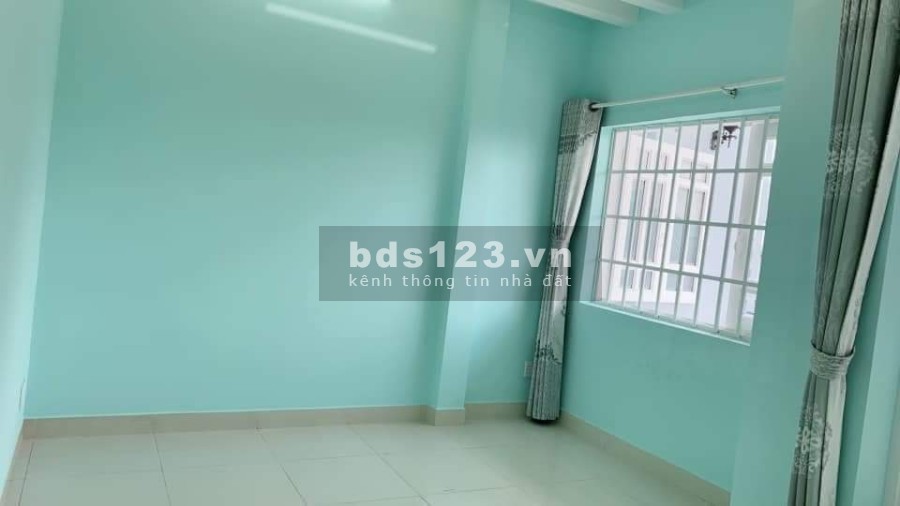 Cho thuê nhà 4PN đường 6m, Khu Phạm Hữu Lầu, giá 10 triệu khu an ninh yên tĩnh