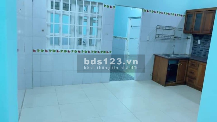 Cho thuê nhà 4PN đường 6m, Khu Phạm Hữu Lầu, giá 10 triệu khu an ninh yên tĩnh