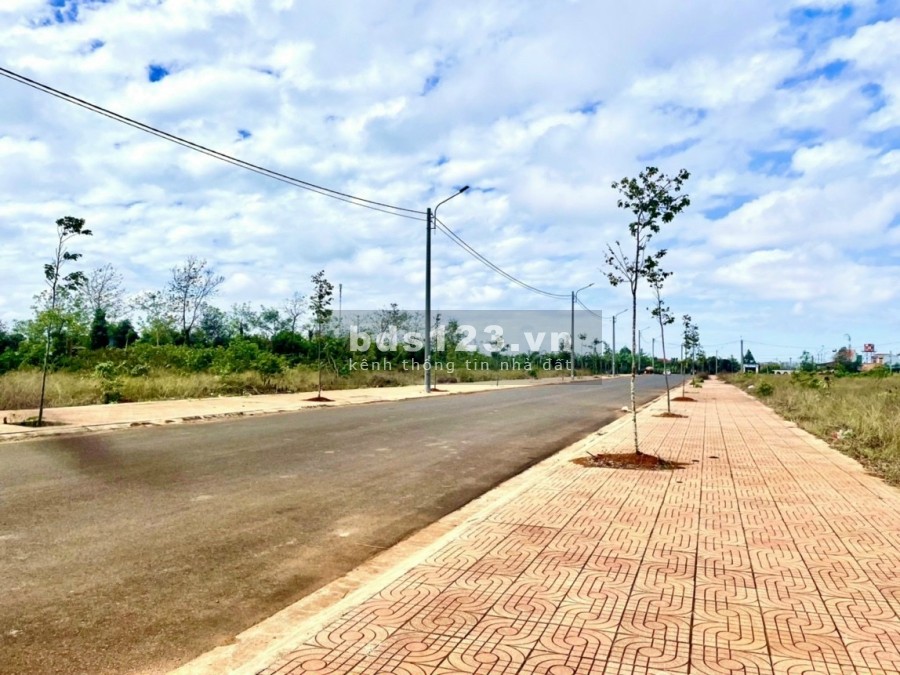 Bán đất nền giá rẻ tại km19 KDC Ea Knuec ĐakLak 150m2 Lh: 0935.985.369
