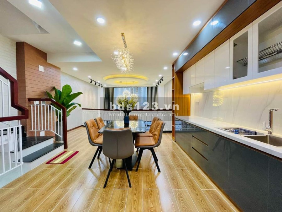 Bán nhà nguyên căn hẻm xe hơi đổ cửa 4 tầng, Khuông Việt, Tân Phú diện tích 80m2, giá nhỉnh 8 tỷ