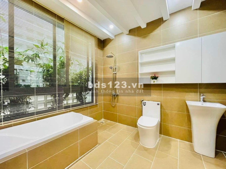 Bán nhà nguyên căn hẻm xe hơi đổ cửa 4 tầng, Khuông Việt, Tân Phú diện tích 80m2, giá nhỉnh 8 tỷ