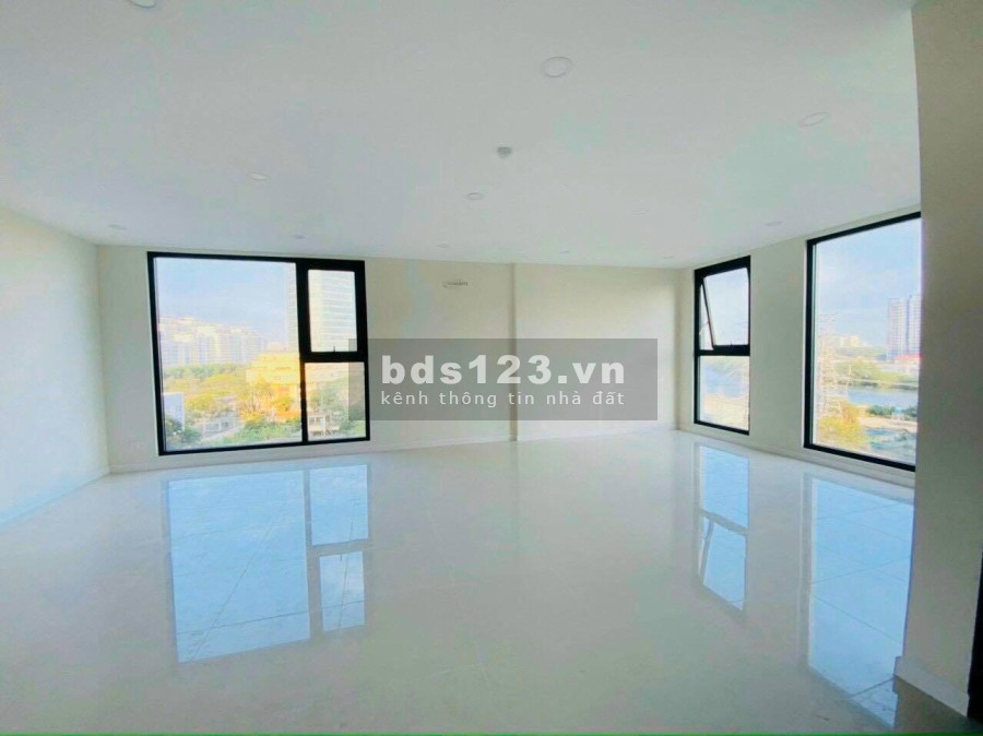 Cần bán nhanh căn Lavida 54m2 nội thất cơ bản view đẹp lầu trung giá 2 tỷ 750 còn thương lượng