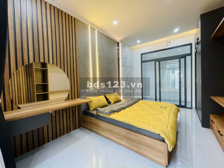 Bán nhanh nhà nguyên căn còn mới 100% hẻm 327 Y Moan, thổ cư, pháp lý chính chủ