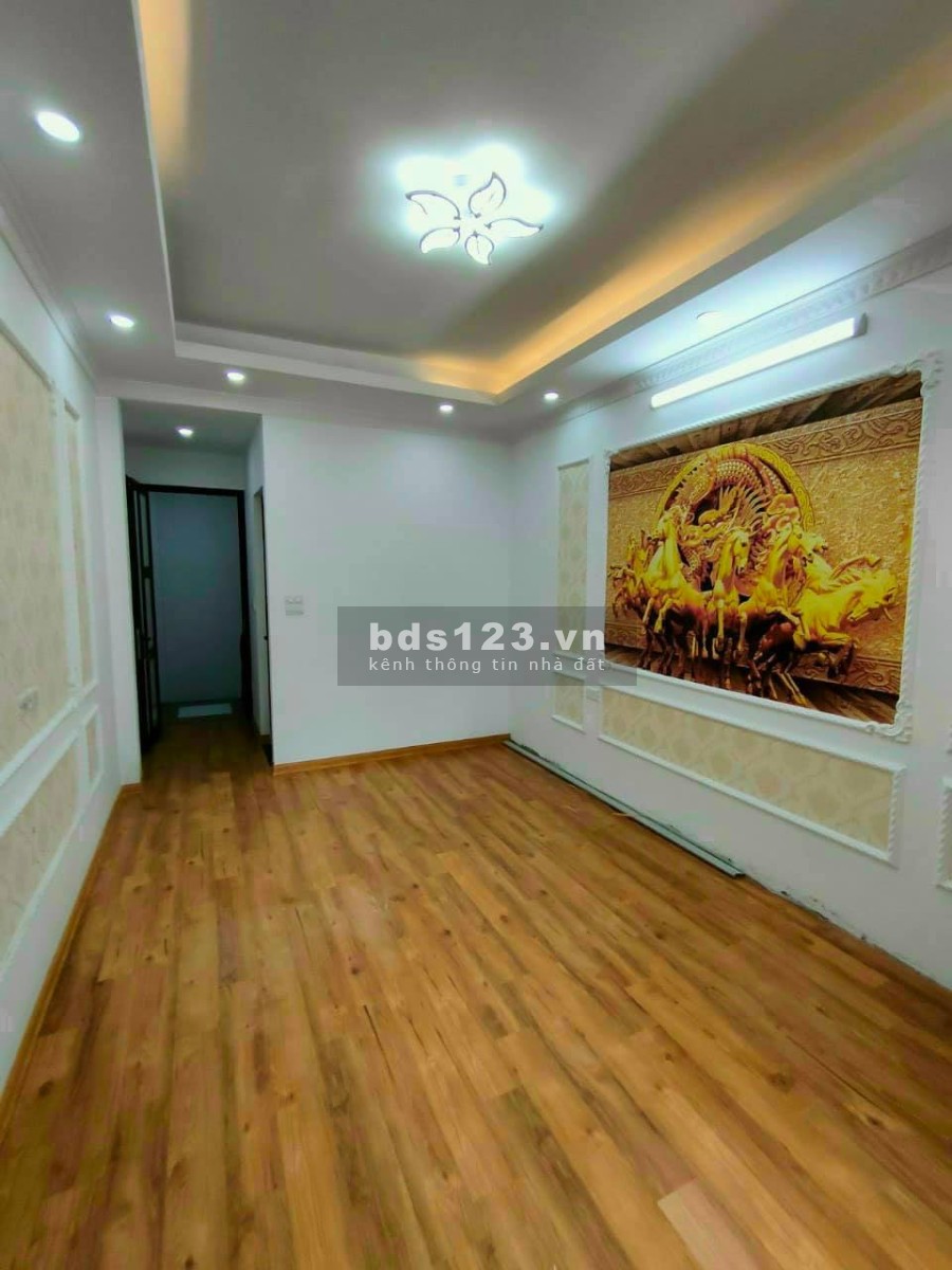 Bán nhà riêng tại đường Cổ Nhuế, Bắc Từ Liêm, Hà Nội diện tích 30m2 nhỉnh 2 tỷ .