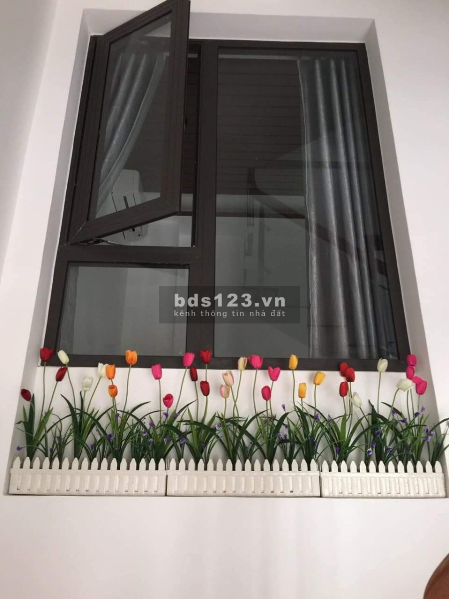 Bán mặt trước view biển mặt sau view núi, nhà đẹp chốt ngay, có sẵn giấy tờ pháp lý chính chủ