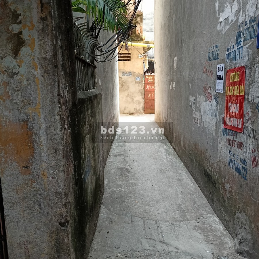 Bán nhà ngõ 296 Minh khai, nhỏ xinh vừa tiền lại nhiều tiện ích xung quanh giá chỉ 2.2 tỷ