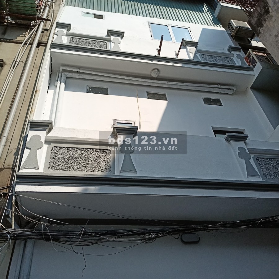 Bán nhà ngõ 296 Minh khai, nhỏ xinh vừa tiền lại nhiều tiện ích xung quanh giá chỉ 2.2 tỷ