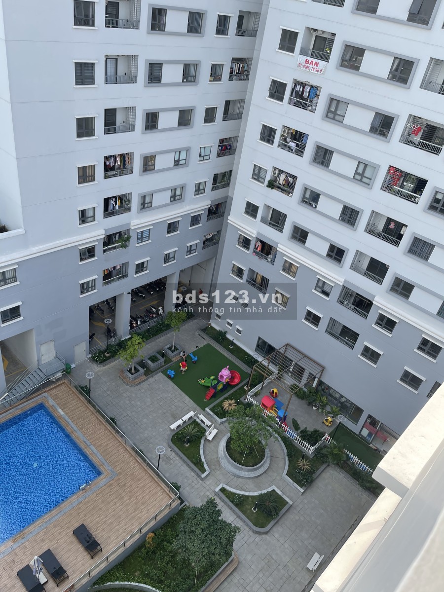 Bán căn hộ cao cấp khu vực Thủ Đức, đã có sổ, liên hệ 0906687884 giá bán 2.33 tỷ